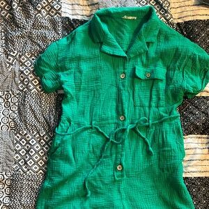 Green short sleeve shorts romper